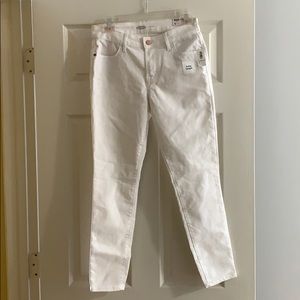 Old Navy White Super Skinny Jeans